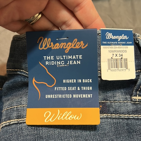 Wrangler Jeans - Picture 4 of 4